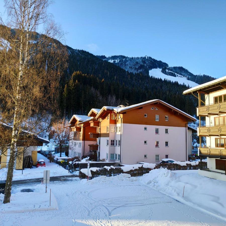 Ferienwohnung Loitfelder-Pang Saalbach-Hinterglemm Exterior photo